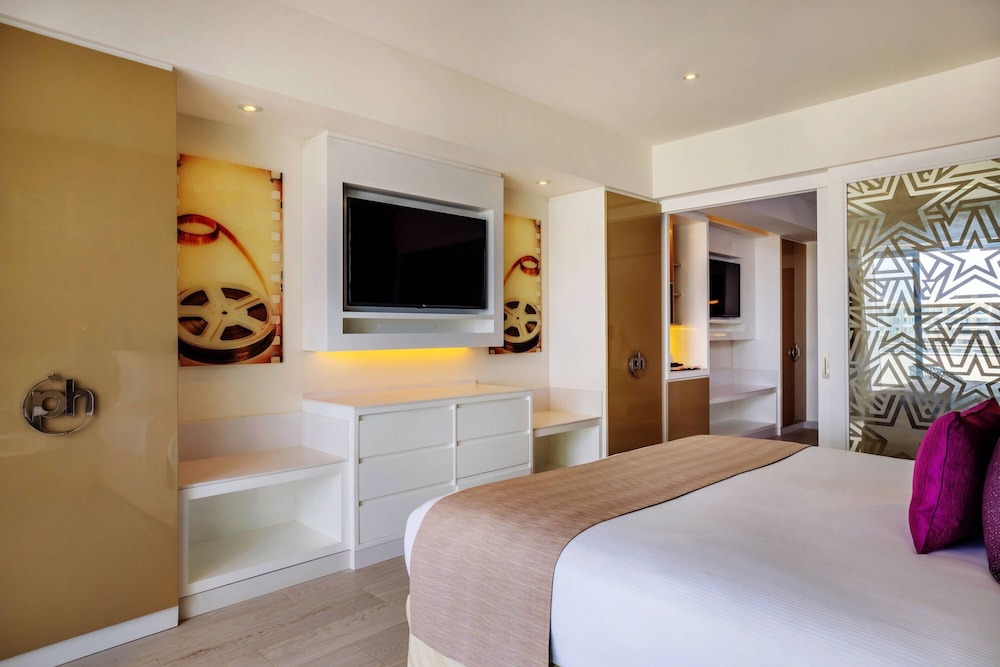 Planet Hollywood Cancun by Royalton, An Autograph Collection All-Inclusive Resort 45