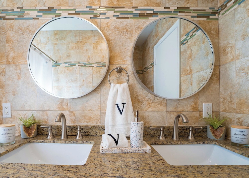 Villa Velvet