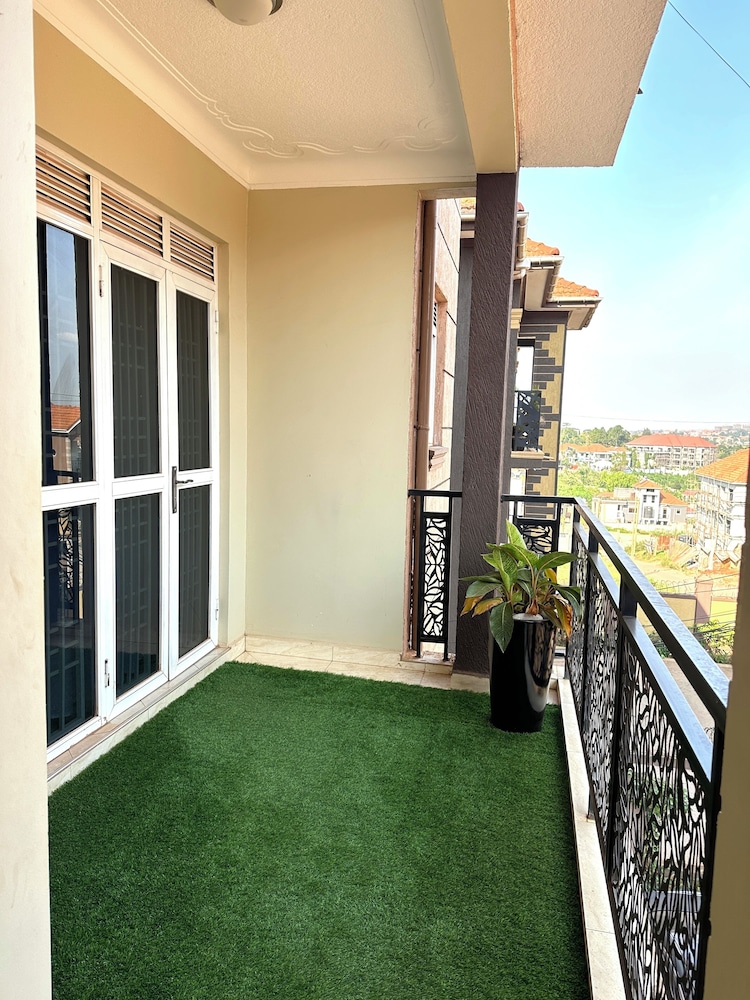 Nkuyu estates