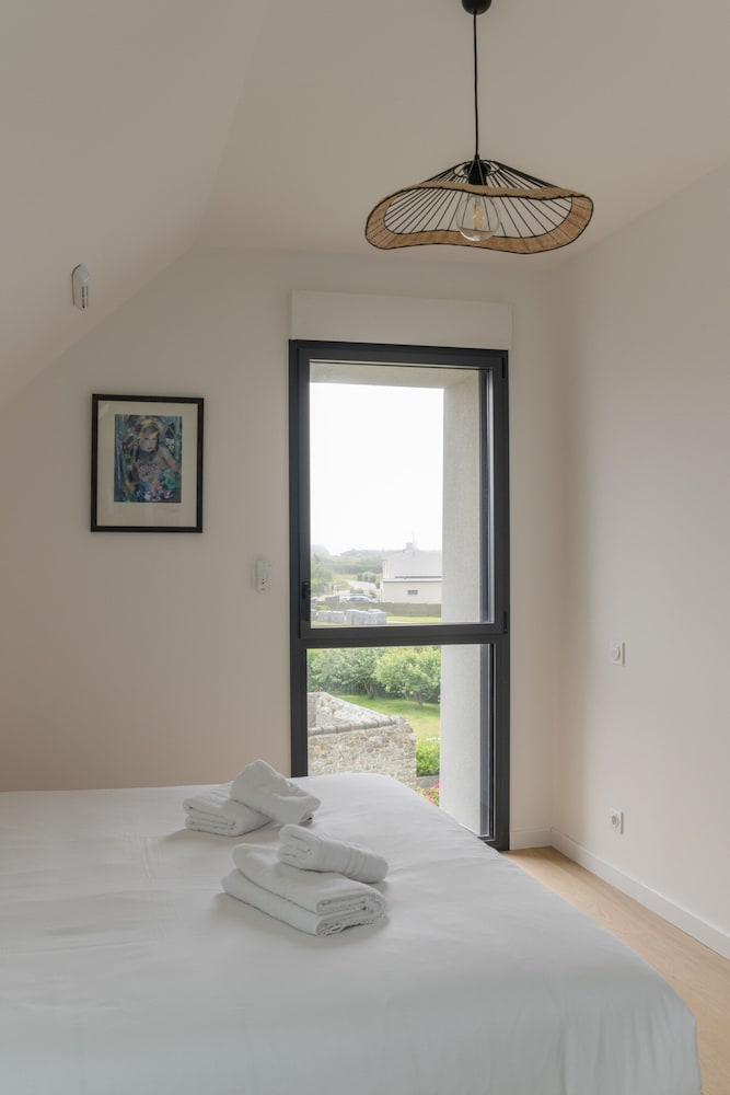 Apartment in Porspoder Near Plage du Bourg