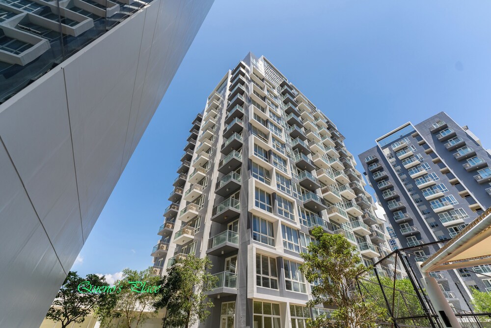 One Pacific Residence 1BR Ocean View