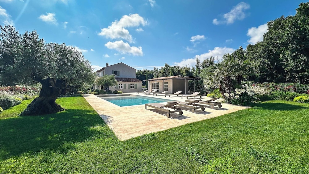 Mediterranean Villa- 6bd/12p-south of Saint-tropez