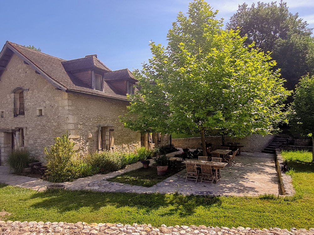 DOMAINE DE LABROUSSE