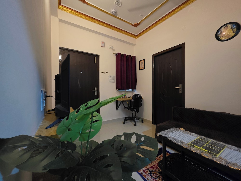 Narayans Residency