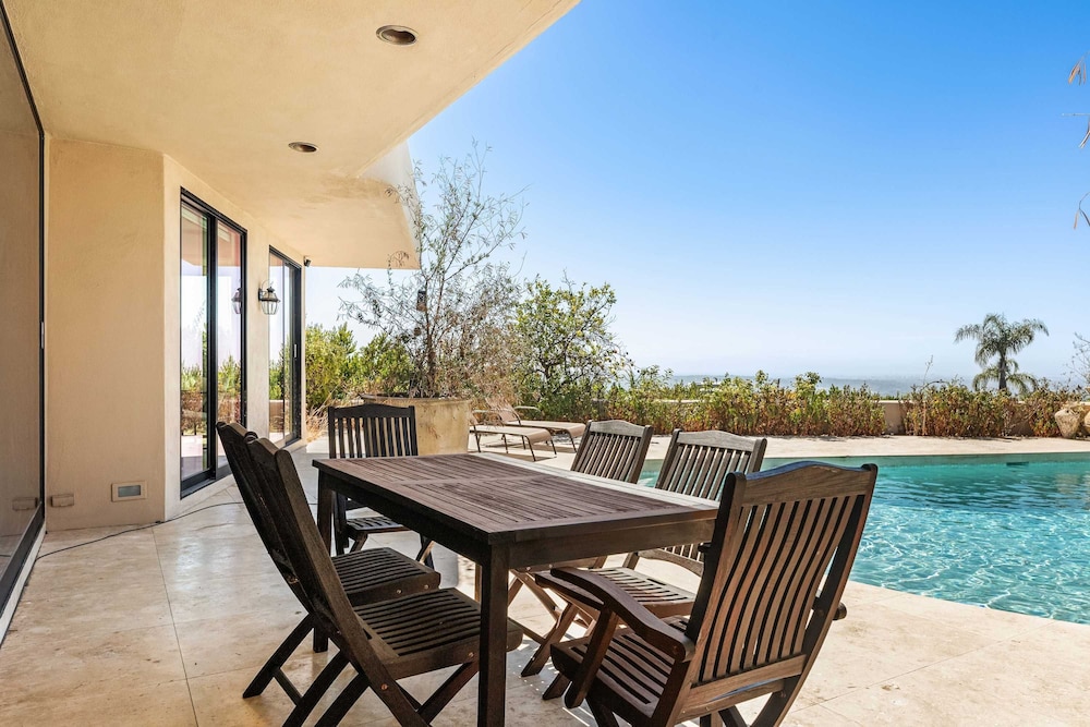Allura Hollywood Hills LA s Most Incredible Views