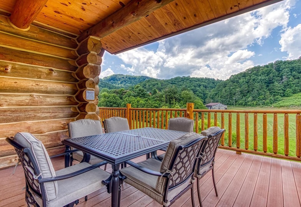 Smoky Mountain Ranch