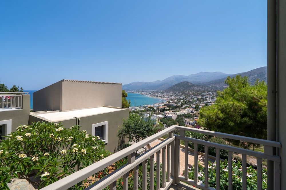 Blue View Villas