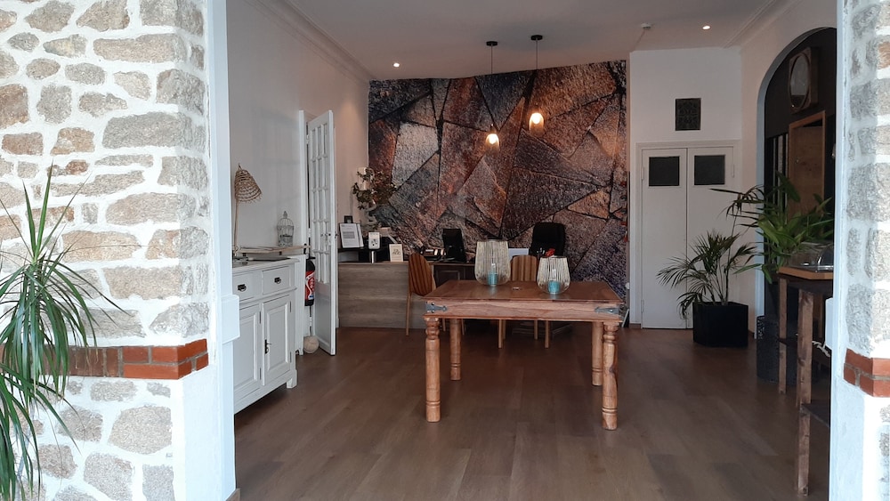 La Baule-Escoublac Vacations - Hotel Le St Pierre - Property Image 3