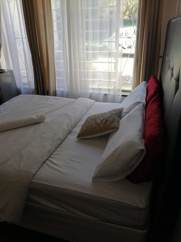 Photo 36