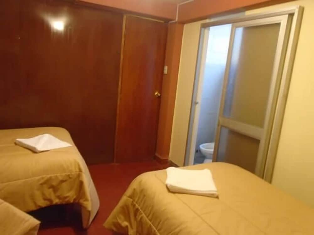 Wayki Hostel