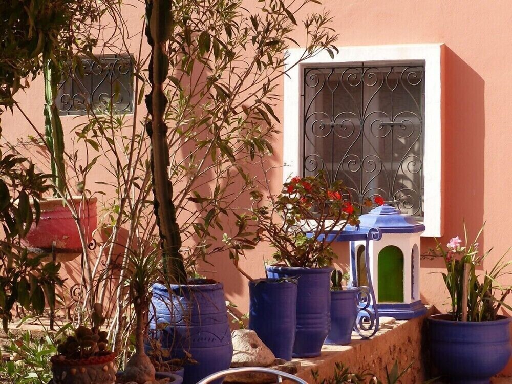 Auberge Tasra view 2