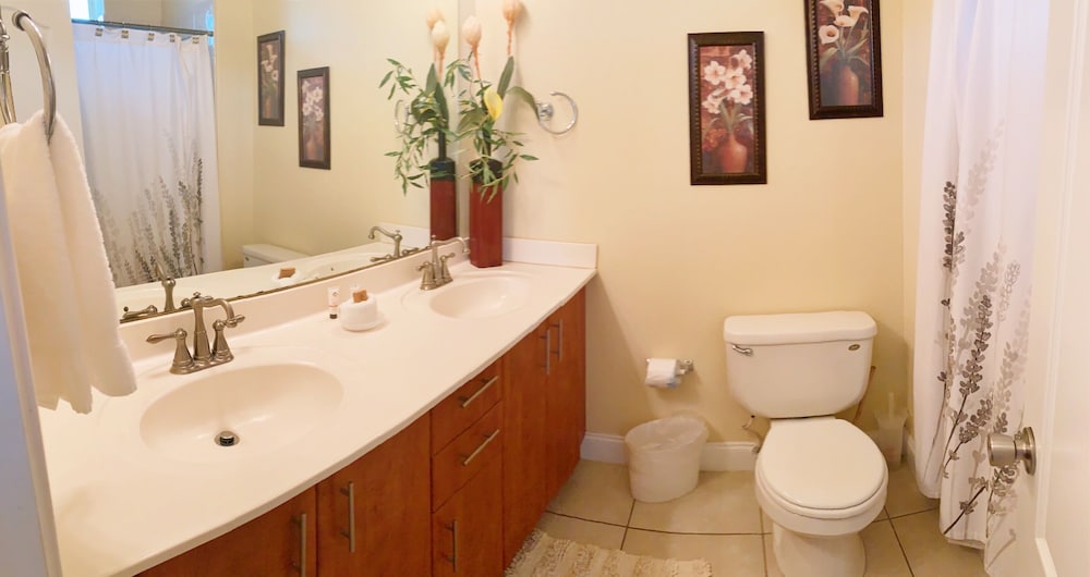 Corral Beach House Vacation Rental