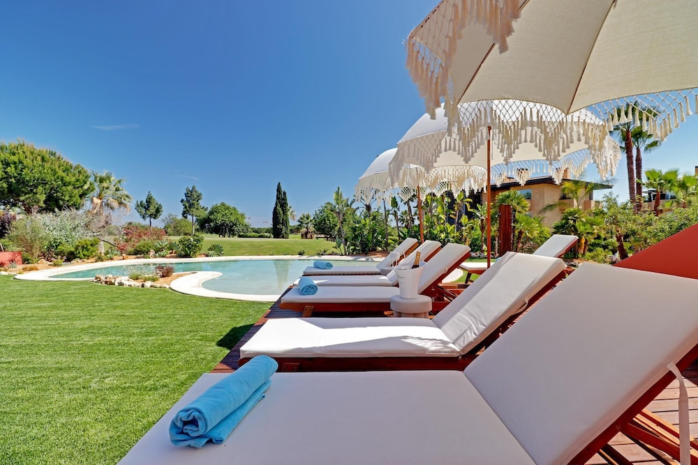 Villa Bali in Vilamoura view 2