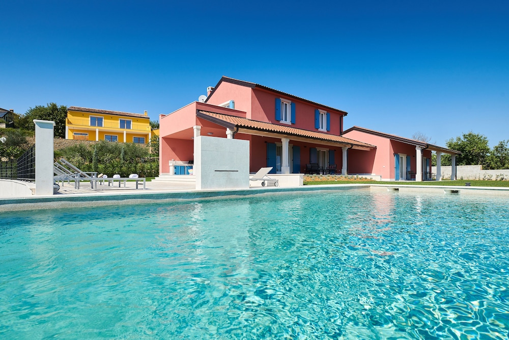 Photo 55
