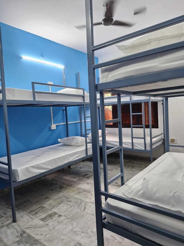 TNC Lucknow by The Nomad Cave Hostel