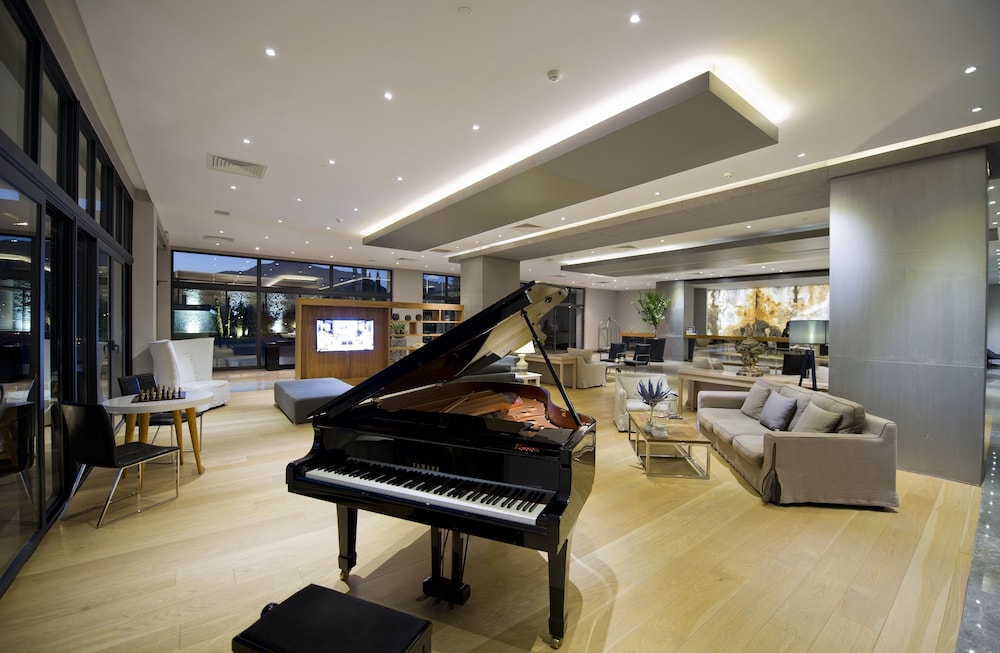 Ramada Resort by Wyndham Bodrum - Image 8