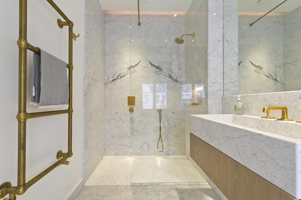 Beautiful 5 Bed House Fulham