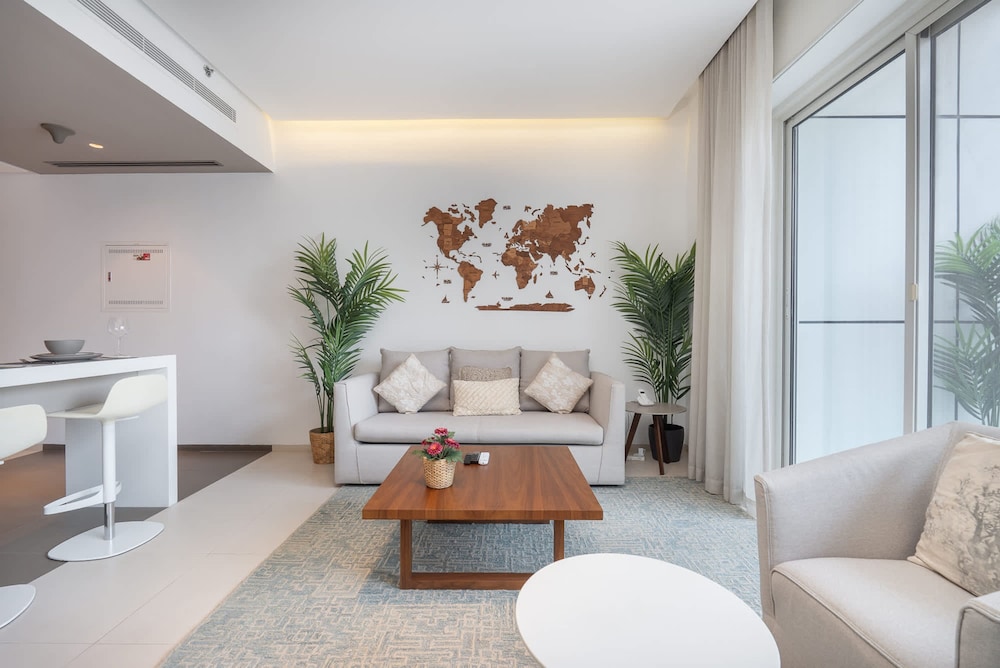Majestic 1 Bedroom Flat Perfect for 4 in Marina