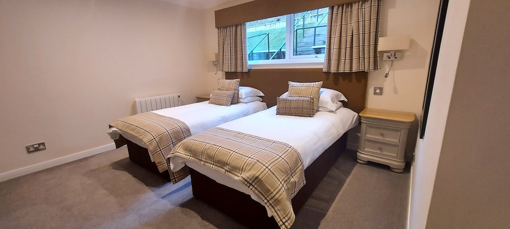Rannoch Highland Club Pine Marten Lodge 05