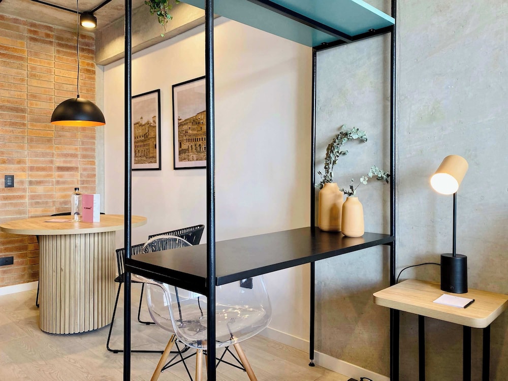 w Marvelous Loft in Polo