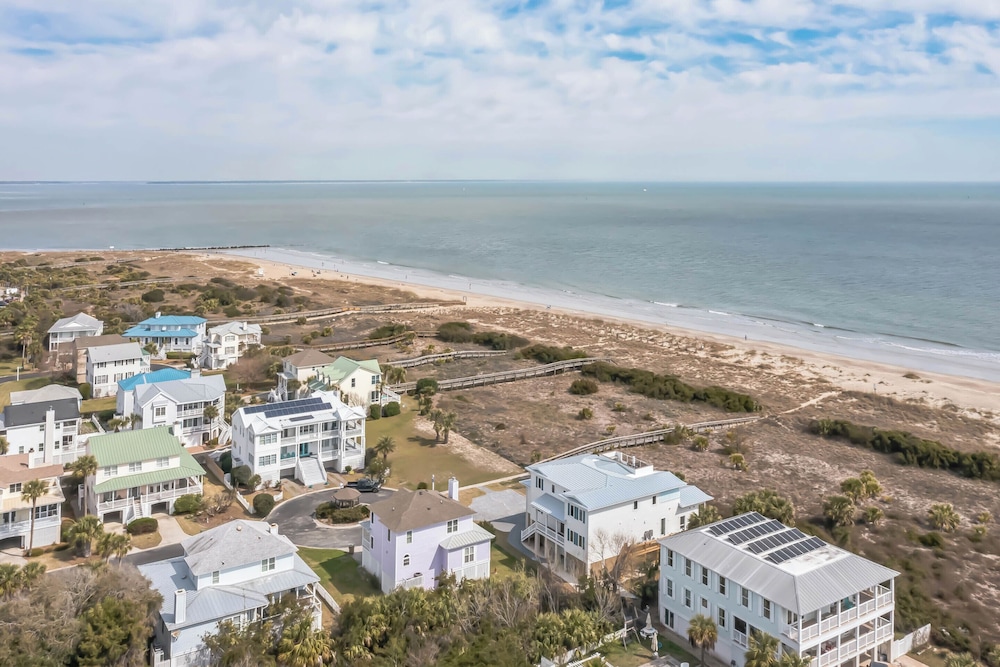Suite Beach Tybee by Tybee Vacation Rentals
