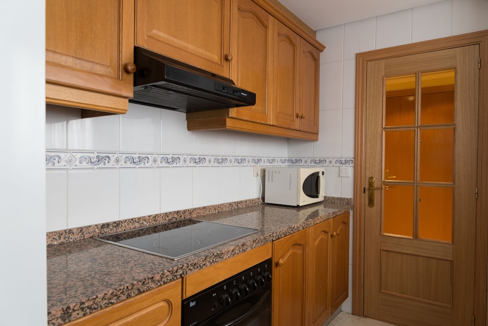 APARTAMENTOS GEMELOS 20 - BENINTER