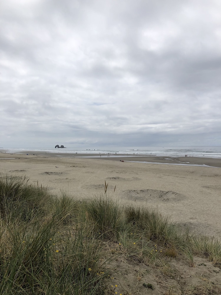 Rockaway Shores