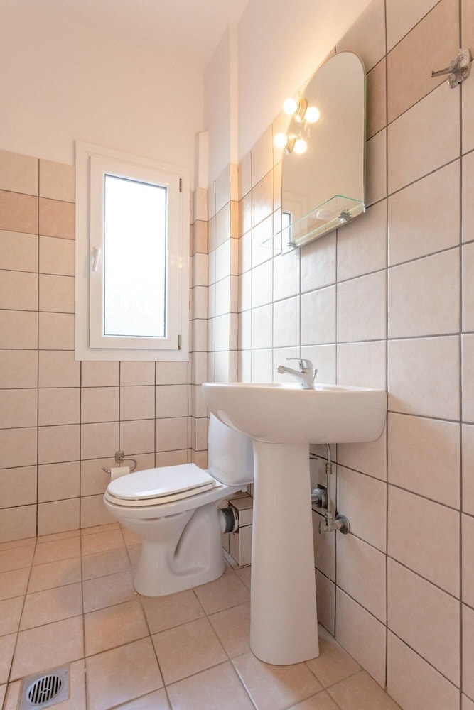 Skala Villa Green Large Private Pool Walk to Beach Sea Views A C Wifi - 2825 view 3