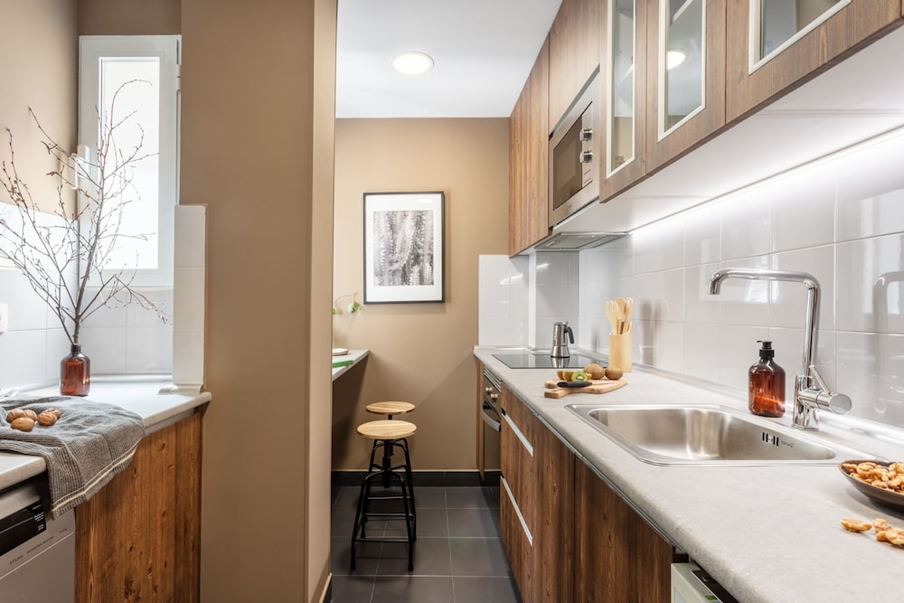 Bechar - 2 Bedrooms in Castellana