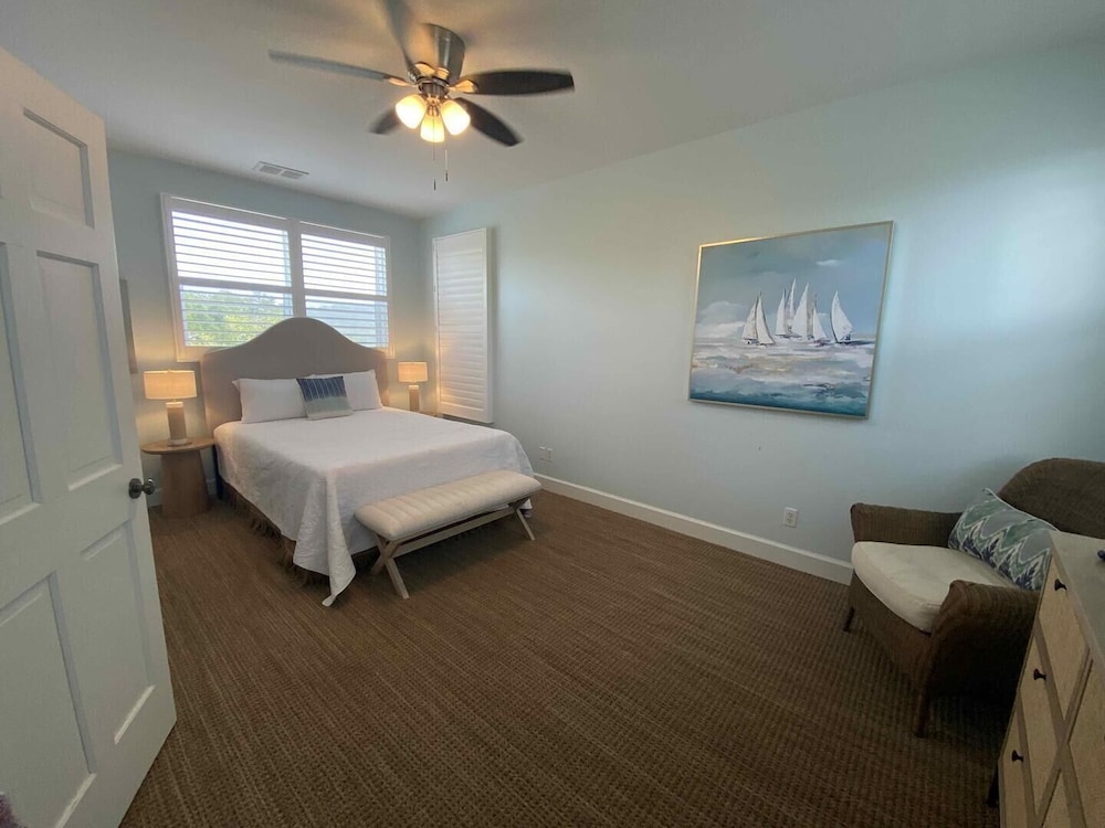 18 Veranda Beach Drive view 4