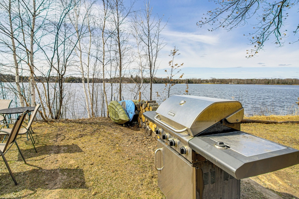 Boat Dock & Launch: Family Cabin on Prairie Lake!
