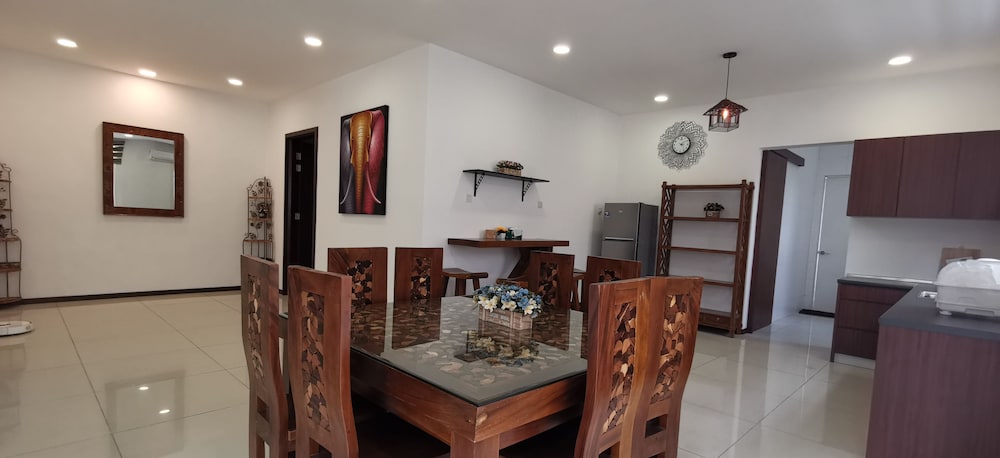 Palm Residence photo 1