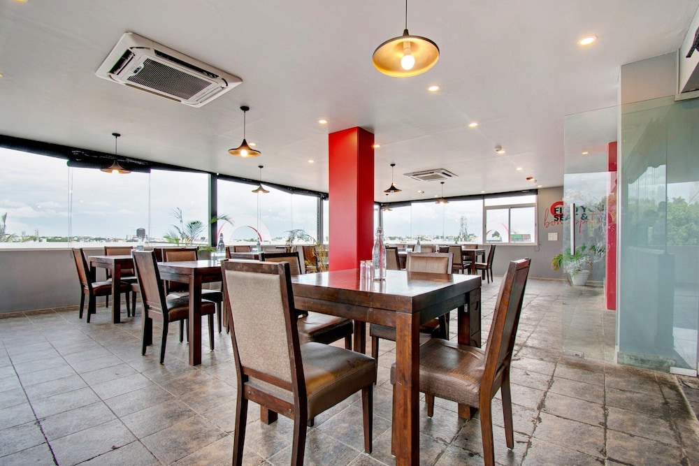 Elite Stays at Ulsoor Near Halasuru Metro Station