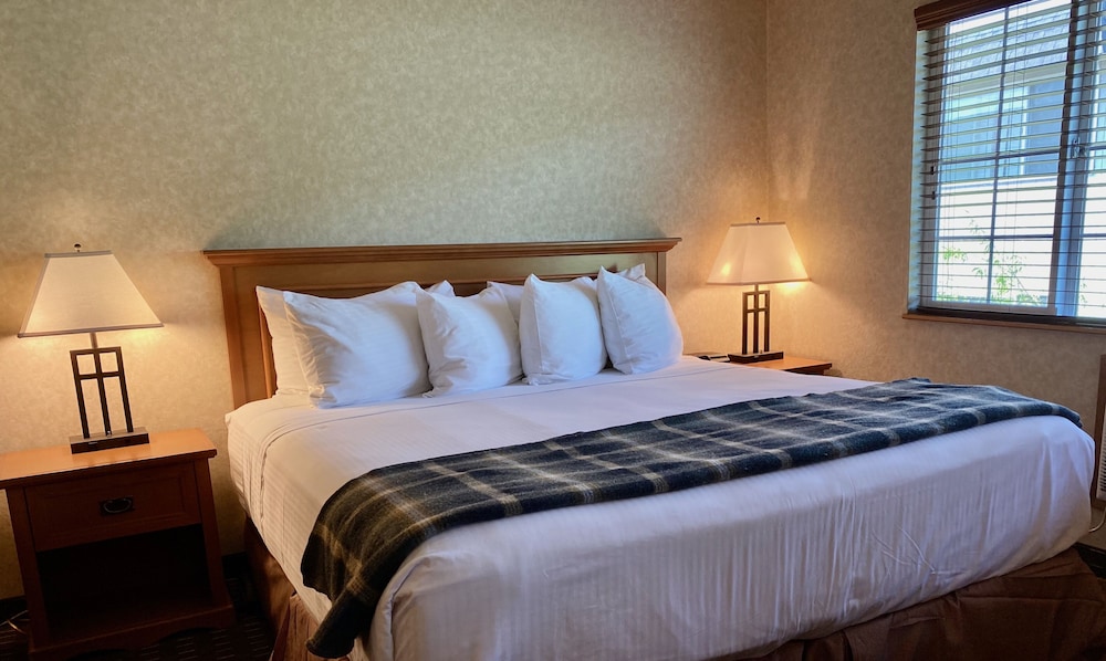 Cousins Country Inn
