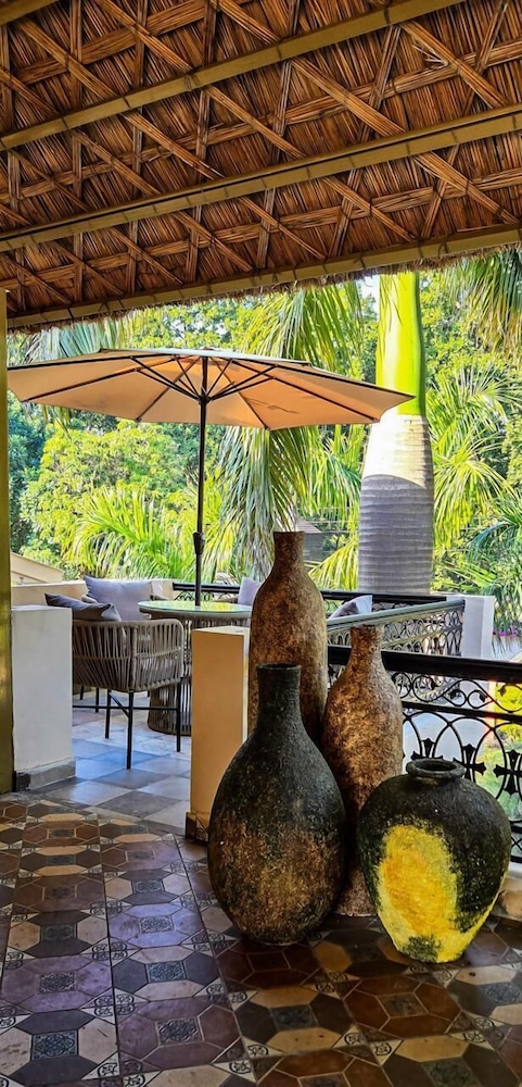 3 Acres Resort