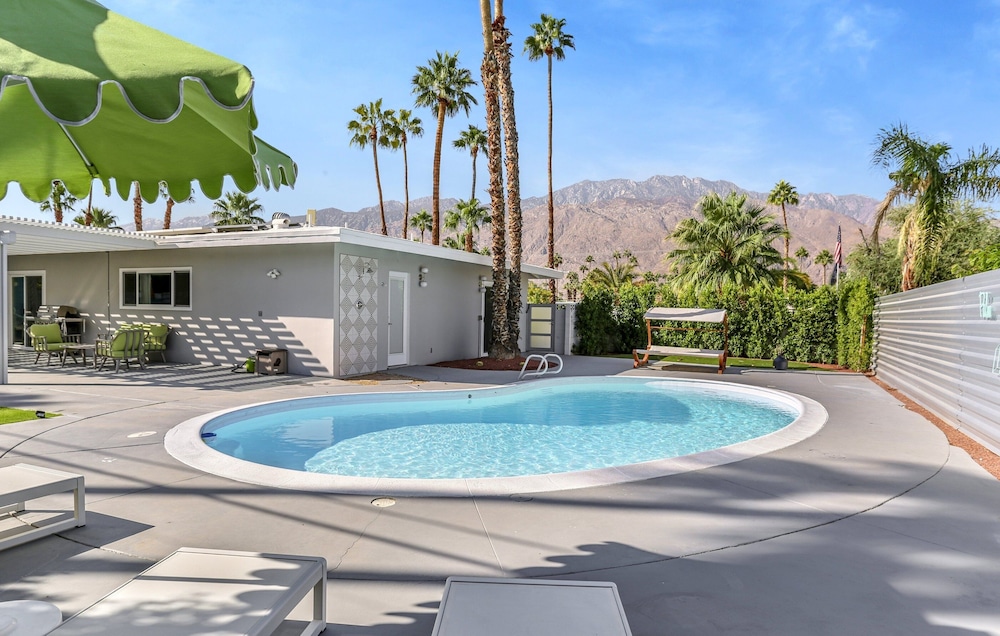 Desert Flamingo PS