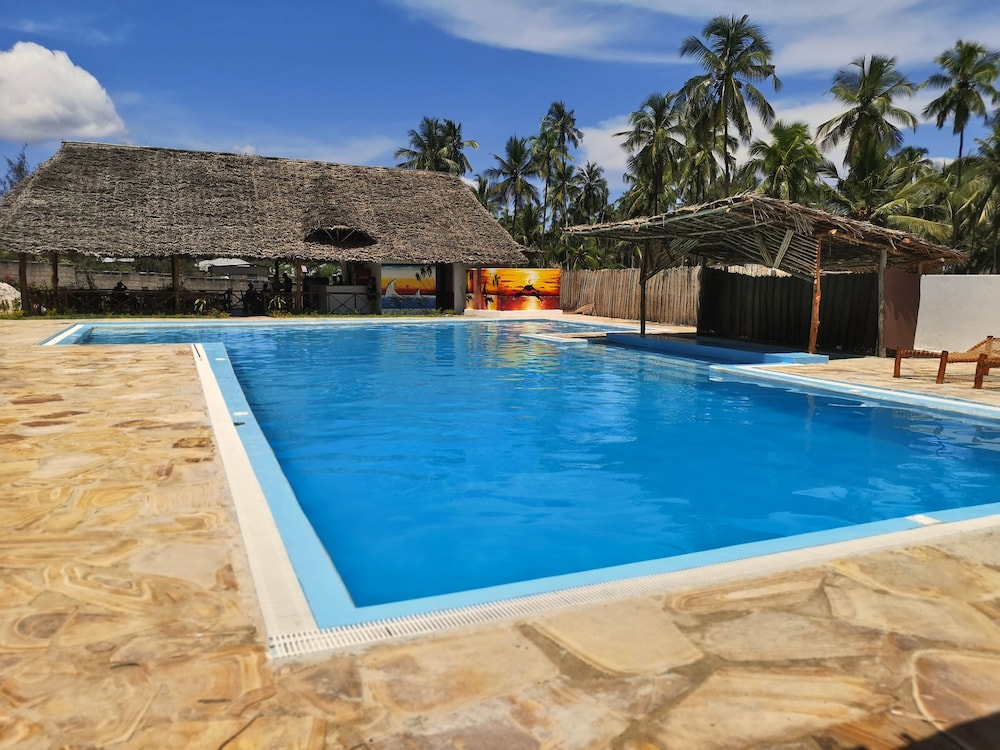 Moonshine Villa