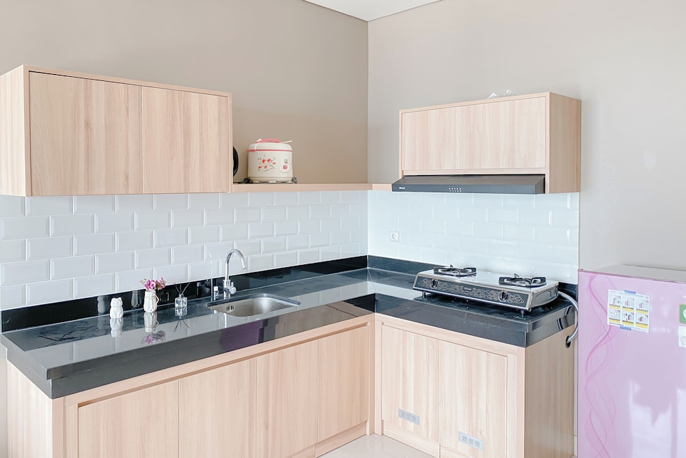 Best Deal and Elegant 2BR Apartment at Ciputra International