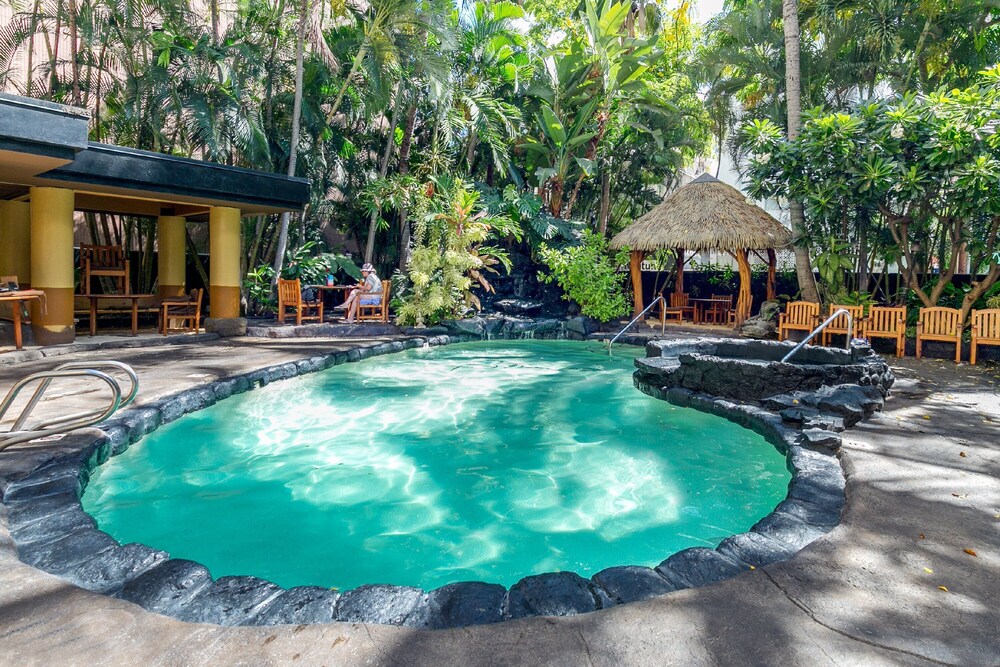 Bamboo Hotel with Pool Access