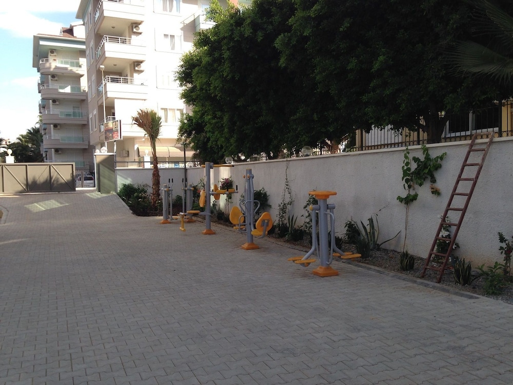 Moda Marine Apartments