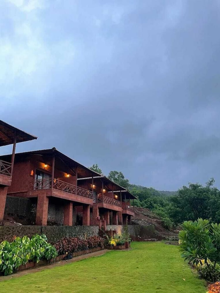Waves and Vibes Resort