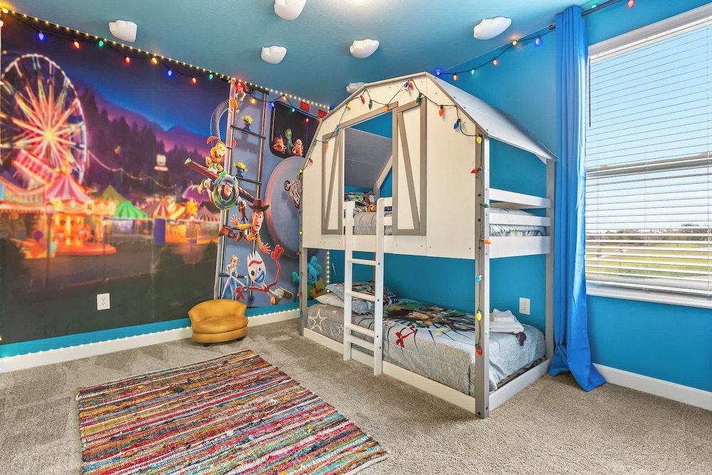 Upstay: Poolside Mansion w/ Themed Arcade & Cinema