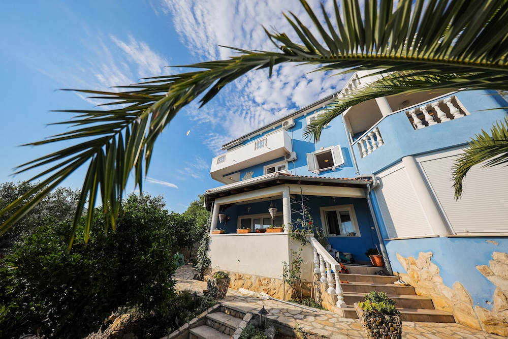 Luton Apartments, Zadar - Kozino, Heated Pool & Hot Tub