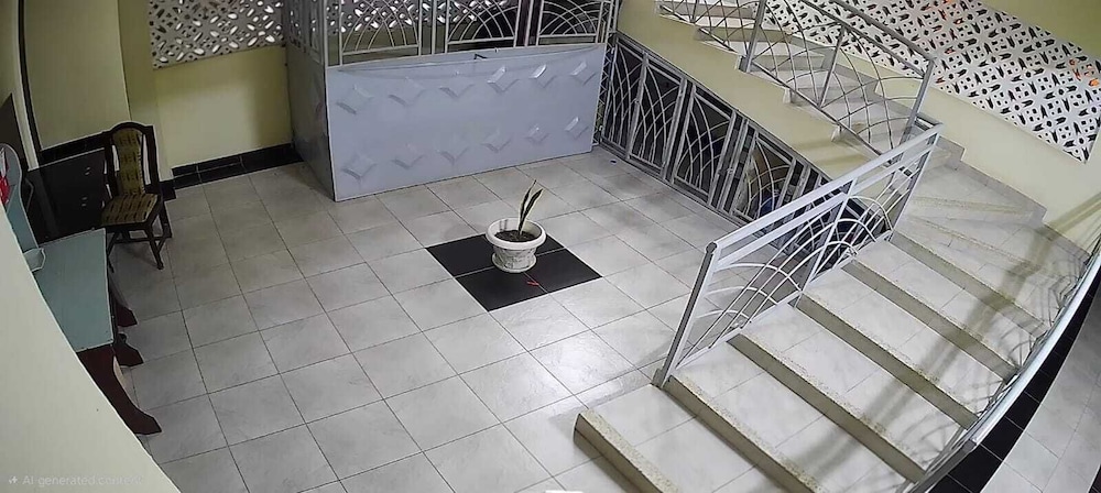 Luckybee Apartments
