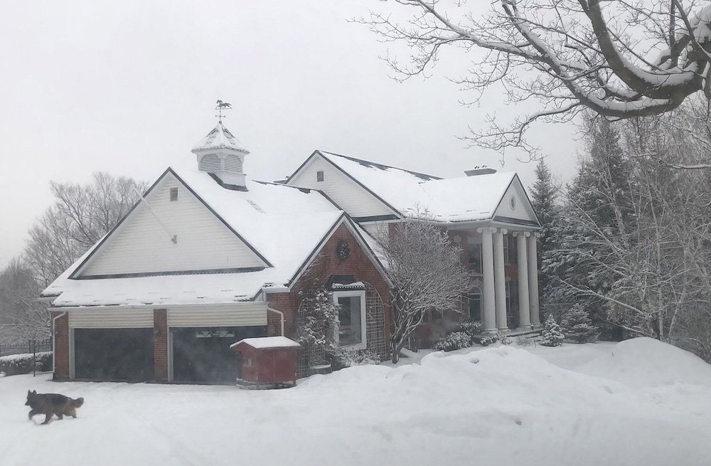 Caledon Manor and Country Inn