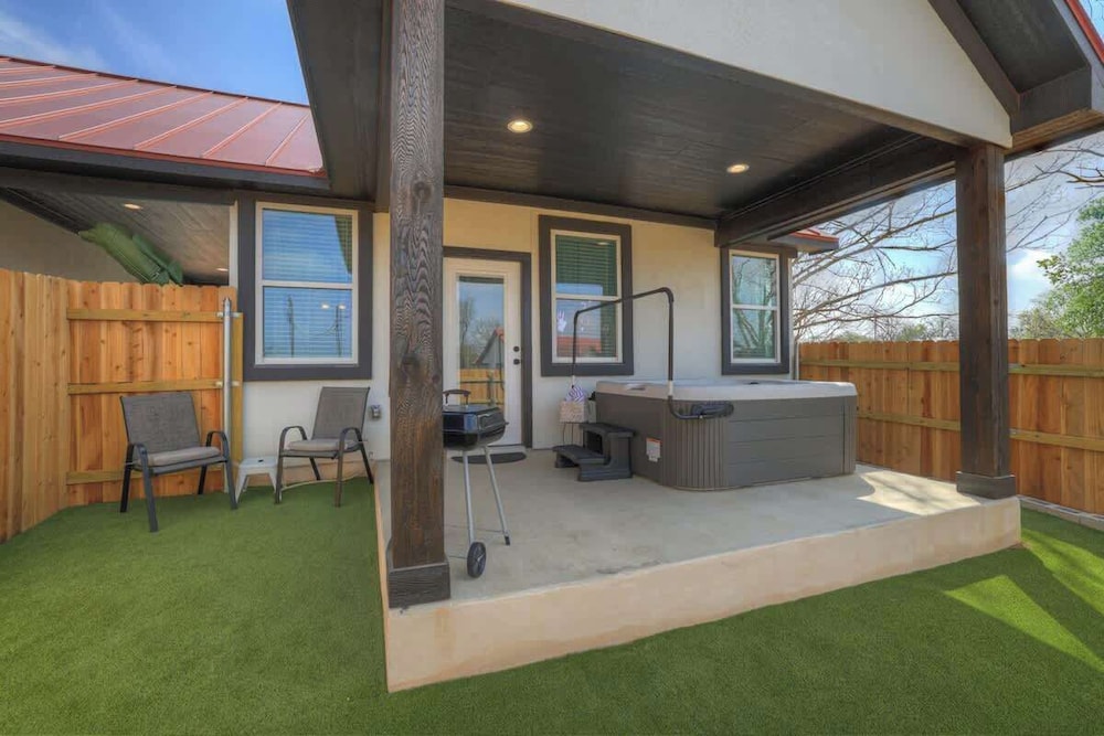 Cozy Casita With Hot Tub Six Minutes From Main Street