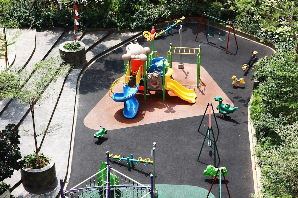 2BR + Sofa Bed The Springlake Summarecon Bekasi Apartment, เบคาซี - 13