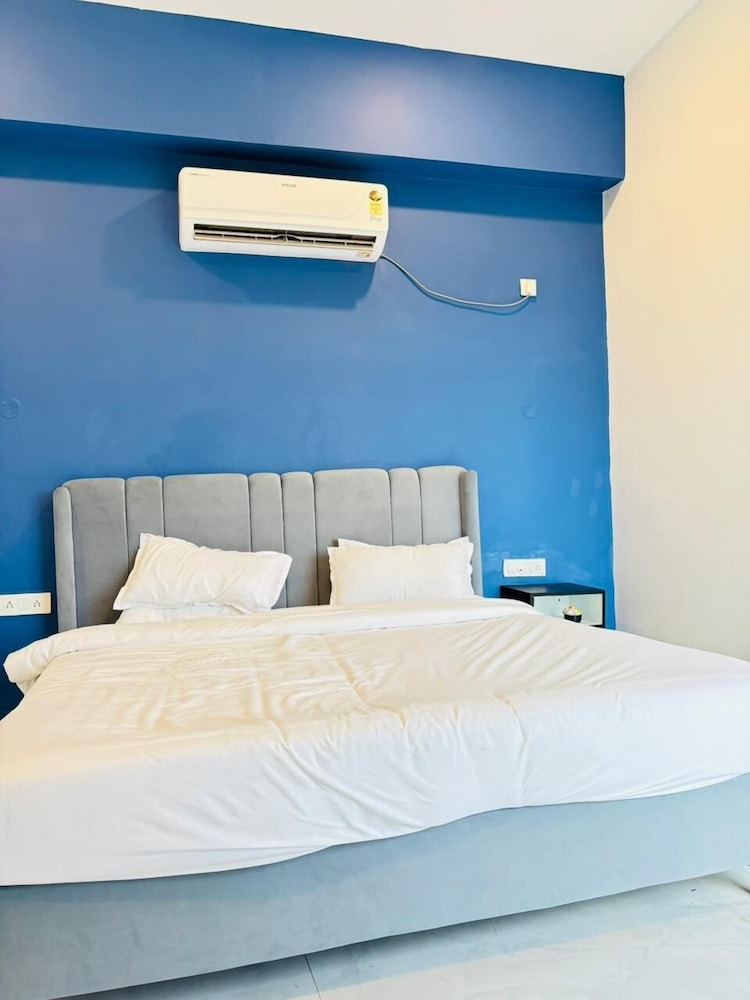 Hotel Sanwariya Family & Restaurant