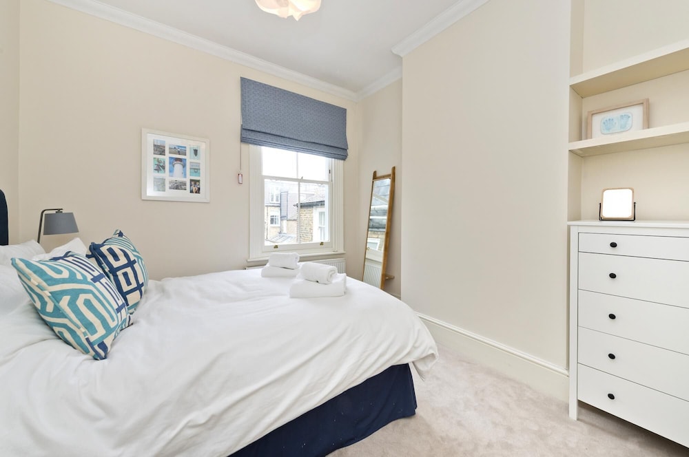 Family Home near Clapham Common