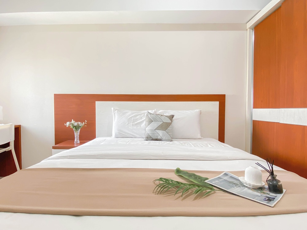 Good And Comfy 2Br At Springlake Summarecon Bekasi Apartment